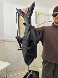 aw2015 Raeburn Black Leather Shark Bag - Size OS