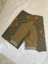 Load image into Gallery viewer, ss2001 Burberry Prorsum x Roberto Menichetti Modern Plaid Kilt Shorts - Size M