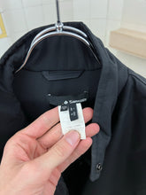 Load image into Gallery viewer, 2000s Samsonite &#39;Travel Wear&#39; Thermostat Jacket - Size M
