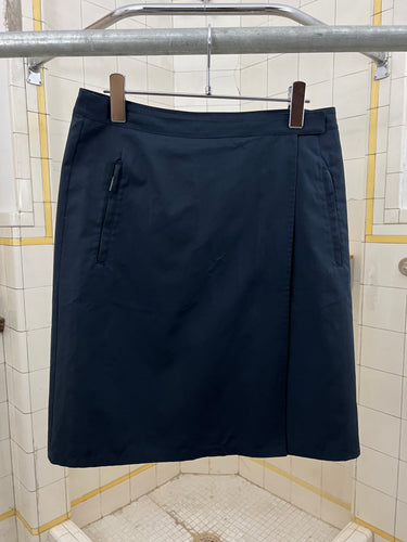 2000s Samsonite ‘Travel Wear’ Navy Short Technical Skirt - Size M