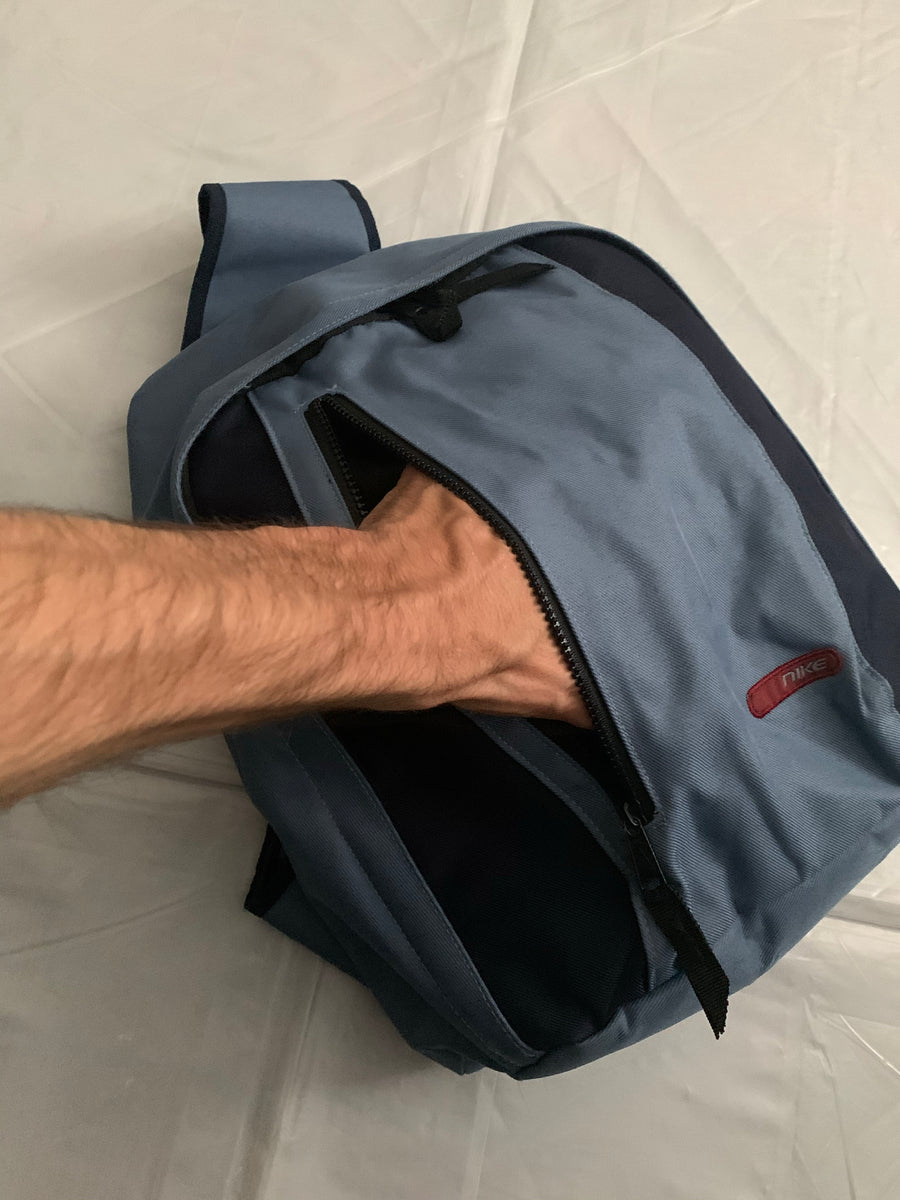 2000s Vintage Nike Crossbody Shoulder Backpack - Size OS