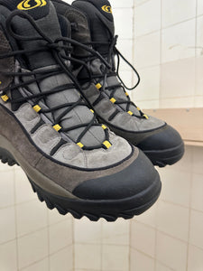 2000s Salomon 'Snowbow' Hiking Boots - Size 10 US