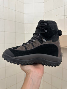 2000s Salomon 'Snowbow' Hiking Boots - Size 8 US