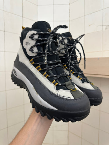 2000s Salomon 'Snowmonkey' Hiking Boots - Size 9.5 US