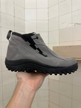 Load image into Gallery viewer, 2000s Salomon SAMPLE Polar Fleece Lined Chukkas with Quicklace - Size 9 US