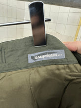 Load image into Gallery viewer, aw1985 Issey Miyake Green Parachute Pants with Cinching Side Zippers - Size M