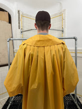 Load image into Gallery viewer, 1970s Issey Miyake Wide Pleated Back Coat - Size M