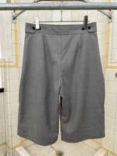 Load image into Gallery viewer, Vintage 2010s Hussein Chalayan Pleated Cotton Trouser Shorts - Size S
