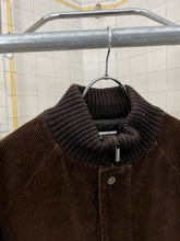 Load image into Gallery viewer, 2000s Samsonite &#39;Travel Wear&#39; Extended Brown Corduroy Jacket - Size L