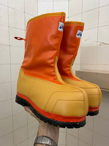 Asics W-DX 2 Arctic Boots - Size 9-10 (26.5cm)