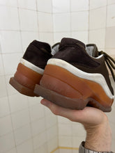 Load image into Gallery viewer, ss1998 Issey Miyake Futuristic Amber Platform Low Trainers - Size 7 US (23.5cm)