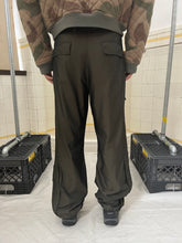 Load image into Gallery viewer, ss2007 Issey Miyake Olive Darted Knee Cargo Pants - Size L