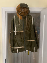 Load image into Gallery viewer, 2000s Vintage Jipijapa British Reconstructed Parachute Fabric Jacket - Size L