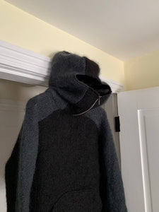 2000s Vintage Grey and Black Mohair Ninja Hoodie - Size M