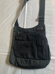 2000s Vintage TUMI T-TECH 5132D Black Saddle Bag - Size OS