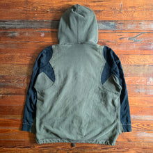 Load image into Gallery viewer, aw2004 Issey Miyake Technical Paneled Zipper Hoodie - Size M