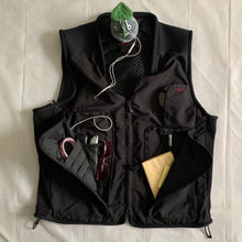 Load image into Gallery viewer, 2000s Vintage TUMI Black Traveler Cargo Vest - Size XL