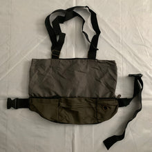 Load image into Gallery viewer, 2000s Vintage Nike Transformable Military Waist/Tote Bag - Size OS
