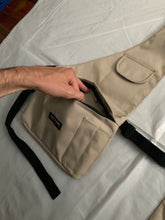 Load image into Gallery viewer, 2000s Vintage Yak Pak Beige Modular Shoulder Harness Bag - Size OS