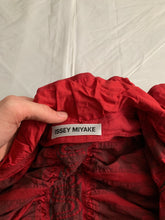 Load image into Gallery viewer, aw2007 Issey Miyake APOC Cropped Red Jacket with Pleats and Ribbing Details - Size S