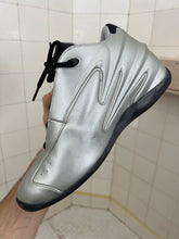 Load image into Gallery viewer, 2000s Oakley ‘Redcode’ Futuristic Basketball Trainers - Size 10 US