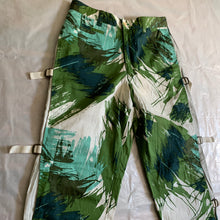 Load image into Gallery viewer, ss2004 Issey Miyake Tropical Bondage Pants - Size M