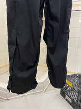 Load image into Gallery viewer, ss2007 Issey Miyake Black Darted Knee Cargo Pants - Size L