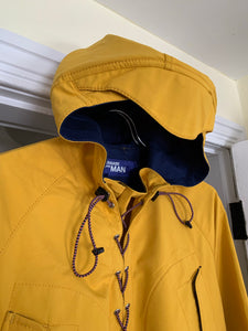 aw2005 Junya Watanabe Yellow Water Resistant Anorak with Bungee Closure - Size M