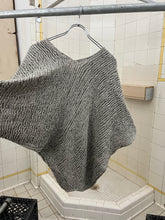 Load image into Gallery viewer, 1980s Issey Miyake Deformed Knit Sweater - Size L