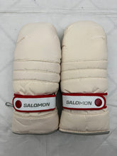Load image into Gallery viewer, 1990s Salomon Thinsulate Nylon Mittens - Size M