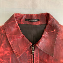 Load image into Gallery viewer, aw2009 - Yohji Yamamoto x Justin Davis Uzi Pinup Red Leather Jacket - Size M