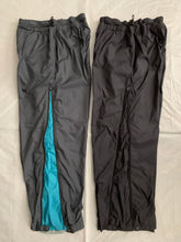 Load image into Gallery viewer, aw2000 Issey Miyake Gunmetal Technical Trackpants - Size M