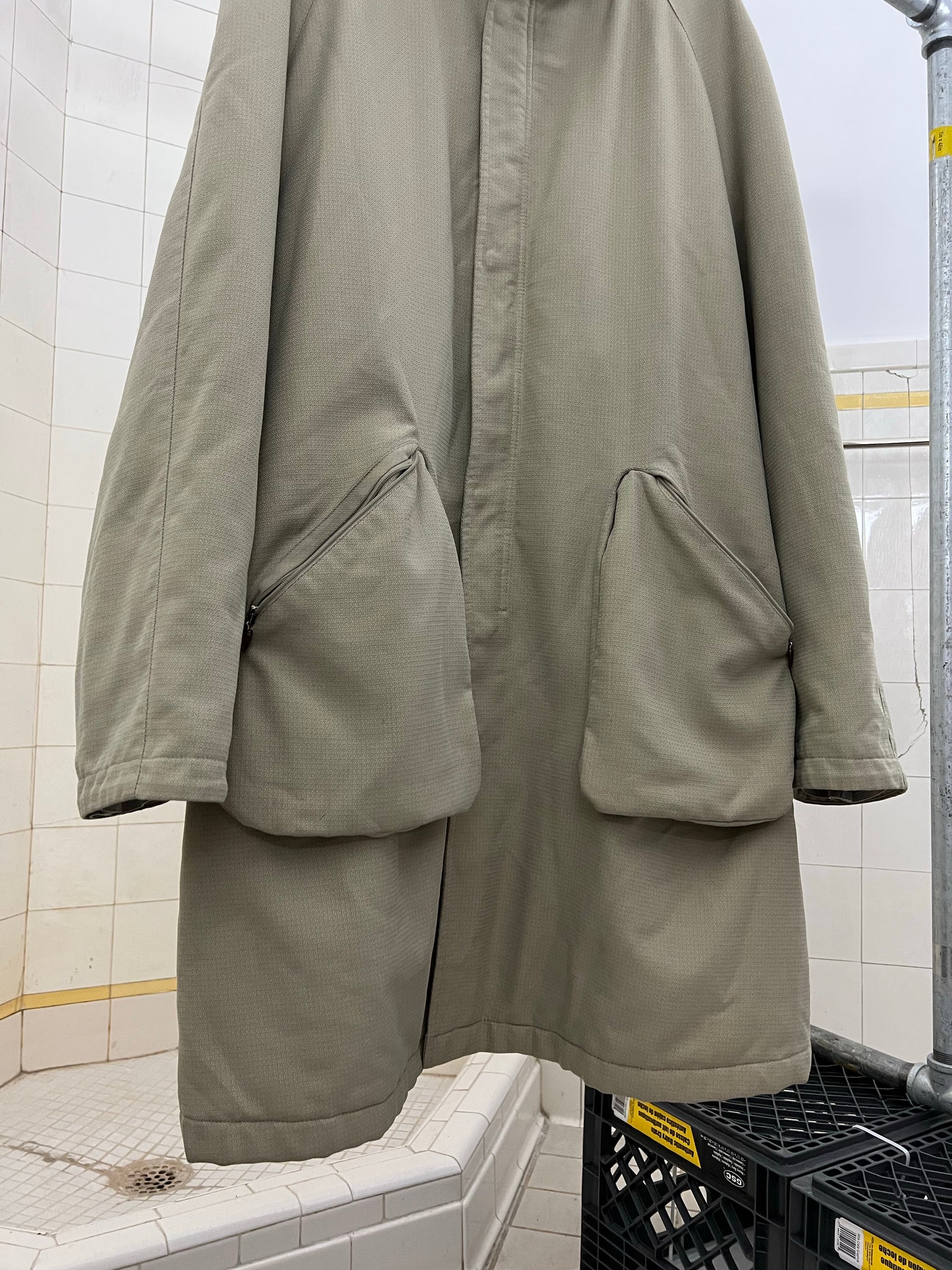Late 1990s Mandarina Duck Egg Cell Padded High Neck Trench - Size