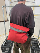 Load image into Gallery viewer, Late 1990s Mandarina Duck Small Red &#39;Basis&#39; Messenger Bag - Size OS