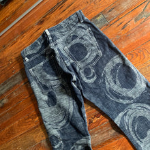 Load image into Gallery viewer, aw2012 Issey Miyake APOC Abstract Circle Graphic Denim - Size M