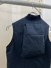 Load image into Gallery viewer, 2000s Samsonite ‘Travel Wear’ Mini-Backpack Vest - Size M