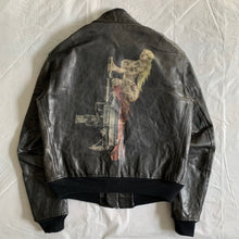 Load image into Gallery viewer, aw2009 Yohji Yamamoto x Justin Davis Uzi Pinup Black Leather Bomber Jacket - Size M