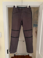 Load image into Gallery viewer, 2001 General Research Faded Plum Ribbed Paneled Bike Pants - Size L