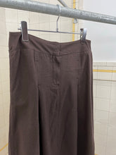 Load image into Gallery viewer, 2000s Mandarina Duck Brown Skirt with Center Pleat and Side Snap Detailing - Size M