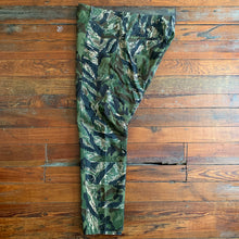Load image into Gallery viewer, ss2010 Yohji Yamamoto 4.1 The Men Reconstructed Multicamo Pants - Size M
