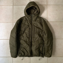 Load image into Gallery viewer, 2000s Vintage Stussy Thermolite Hiking Puffer Jacket - Size M
