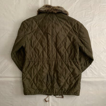 Load image into Gallery viewer, 1990s Armani Olive Quilted M65 Field Jacket with Fur Collar - Size M
