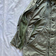 Load image into Gallery viewer, ss2005 Issey Miyake Nylon Mesh Zipper Jacket - Size M