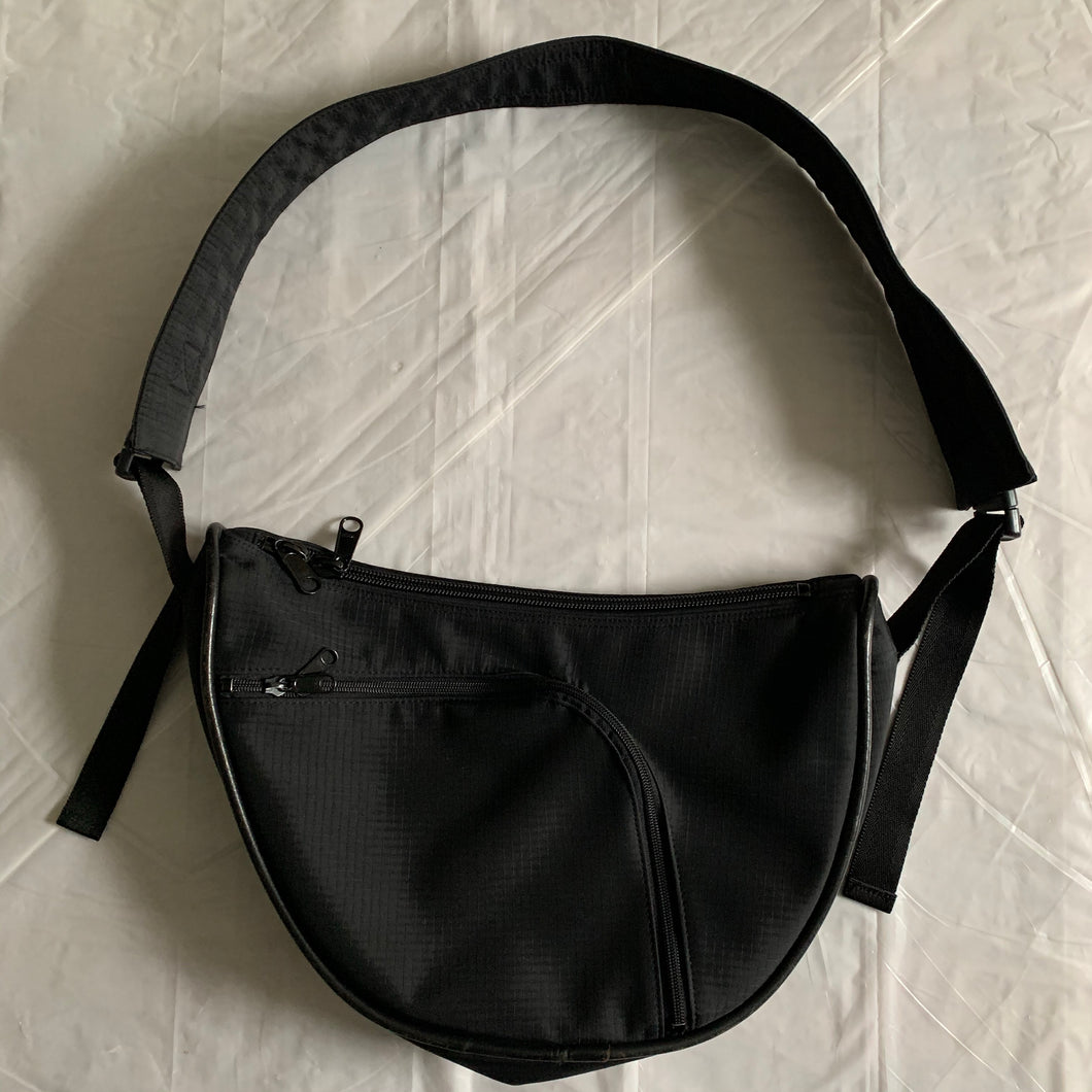 2000s Issey Miyake Nylon Ripstop Shoulder Bag - Size OS – Constant Practice