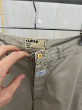 Load image into Gallery viewer, 1980s Marithe Francois Girbaud x Closed Khaki Shorts - Size M