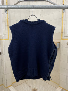 2000s Mandarina Duck Knitted Hooded Vest - Size M