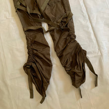 Load image into Gallery viewer, ss2003 Junya Watanabe Khaki Bondage Pants - Size S