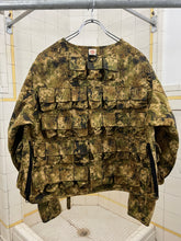 Load image into Gallery viewer, 1998 General Research Parasite 74 Pocket Camo Cargo Hunting Jacket - Size M