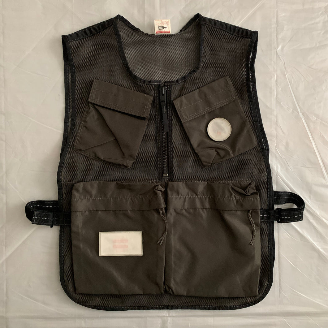 1980s Vintage Yoshida & Co Luggage Label Mesh Pullover Vest by Koichi Yamaguchi - Size OS
