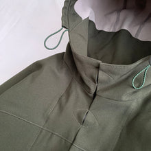 Load image into Gallery viewer, 2000s Mandarina Duck Paneled Military Parka with Removable Lining - Size L